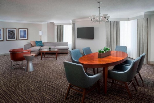Marriott Downtown at CF Toronto Eaton Centre image 18