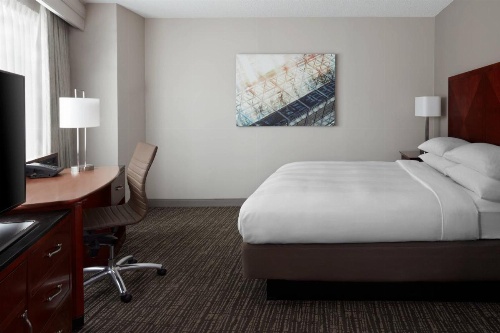 Marriott Downtown at CF Toronto Eaton Centre image 28