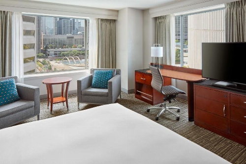 Marriott Downtown at CF Toronto Eaton Centre image 35